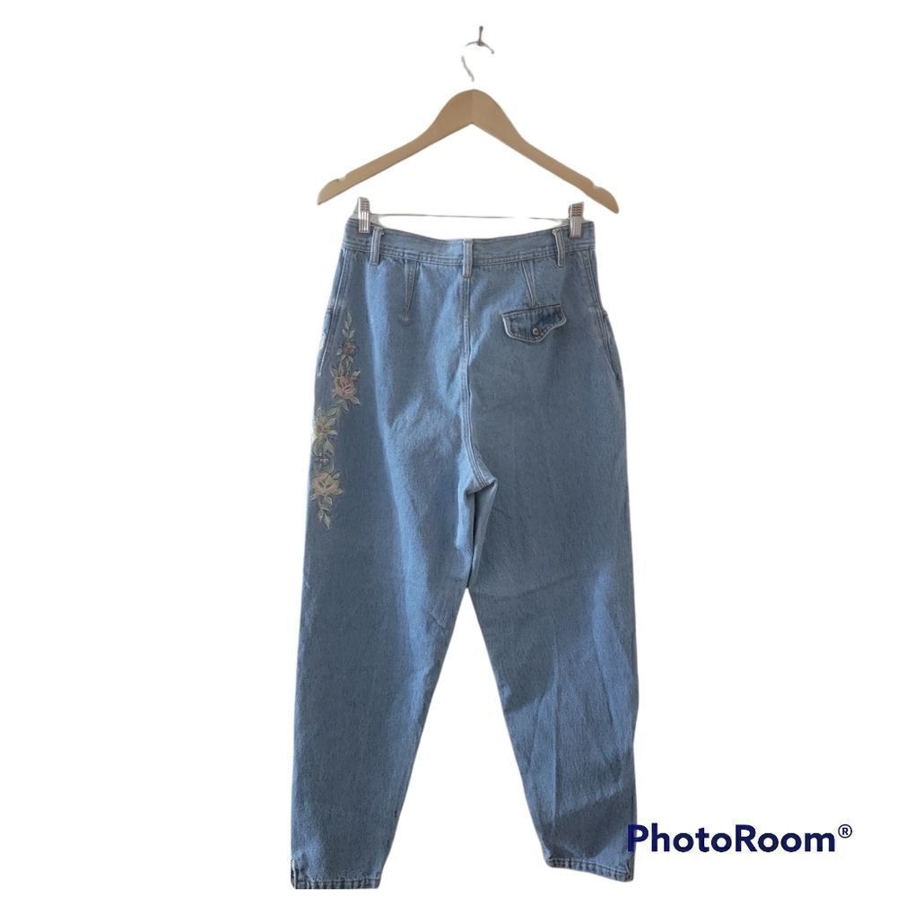 Vintage 90s Together Light Wash Embroidered Mom Jeans. Size 12 - Picture 2 of 6